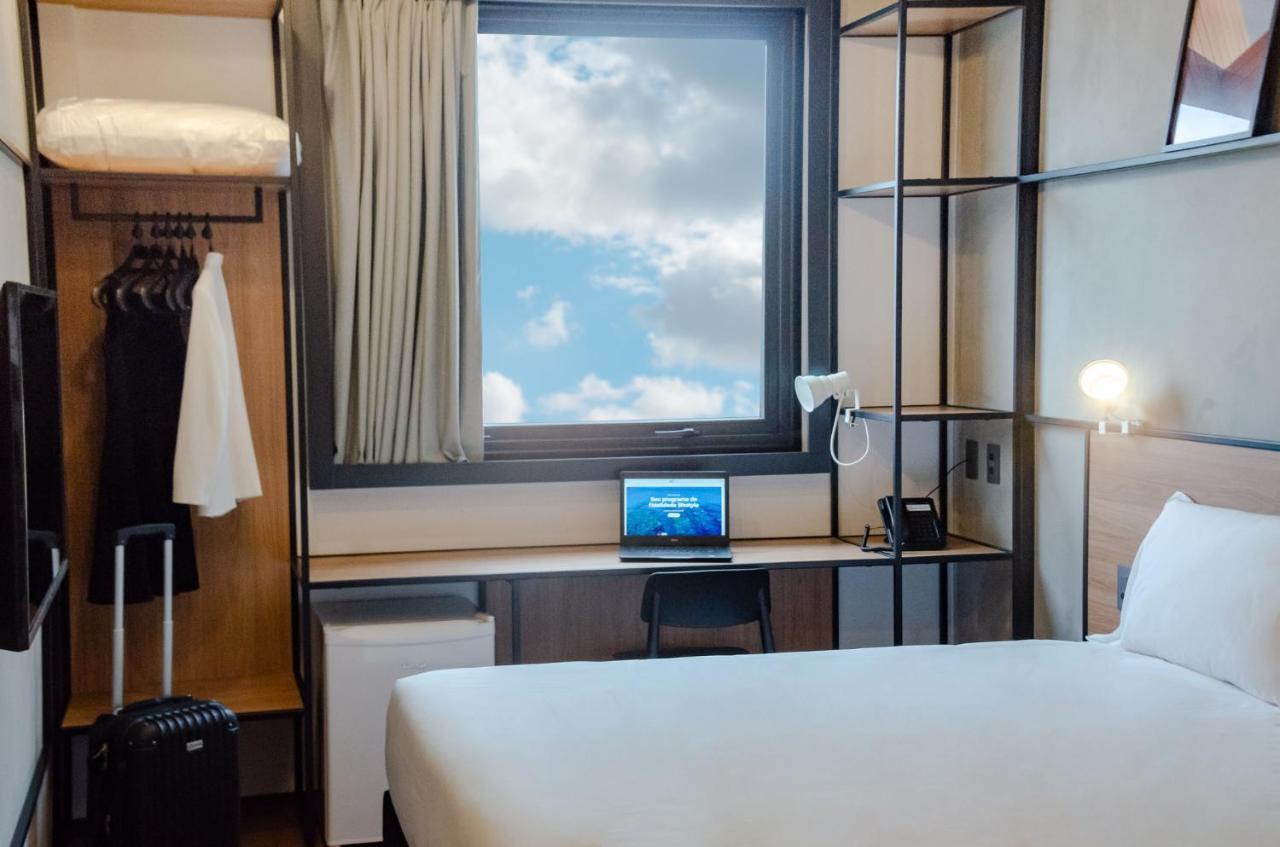ไอบิส ปอนตา กรอสต้า Hotel ปอนตากรอสซา ภายนอก รูปภาพ